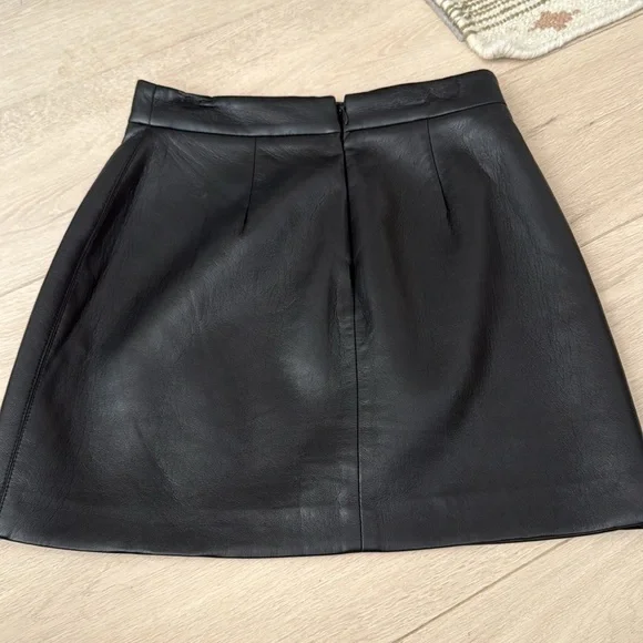 Wilfred Black Mini Skirt - Picture 3 of 3